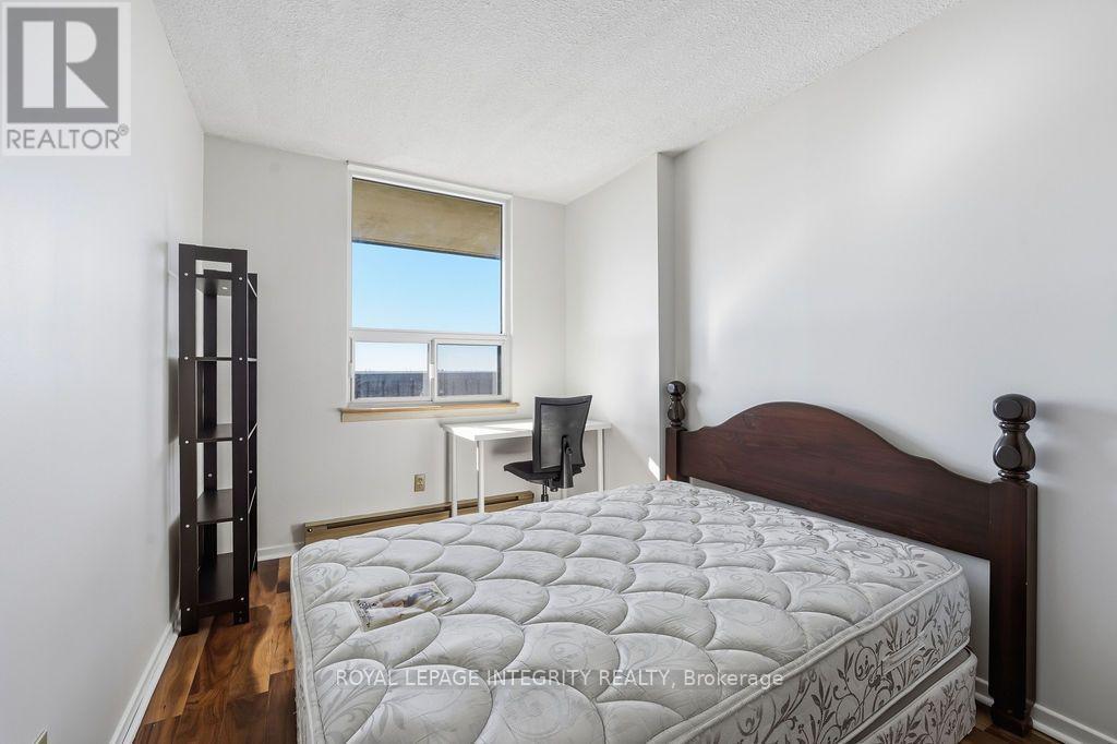 2207 - 900 Dynes Road Property Photo 33