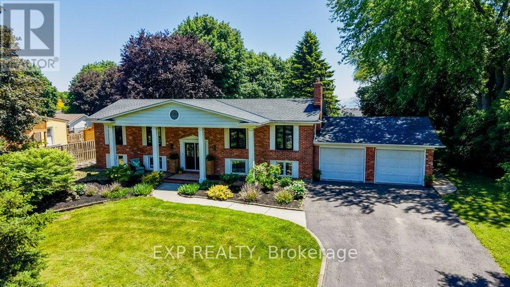 194 Dundas Street E Property Photo 2