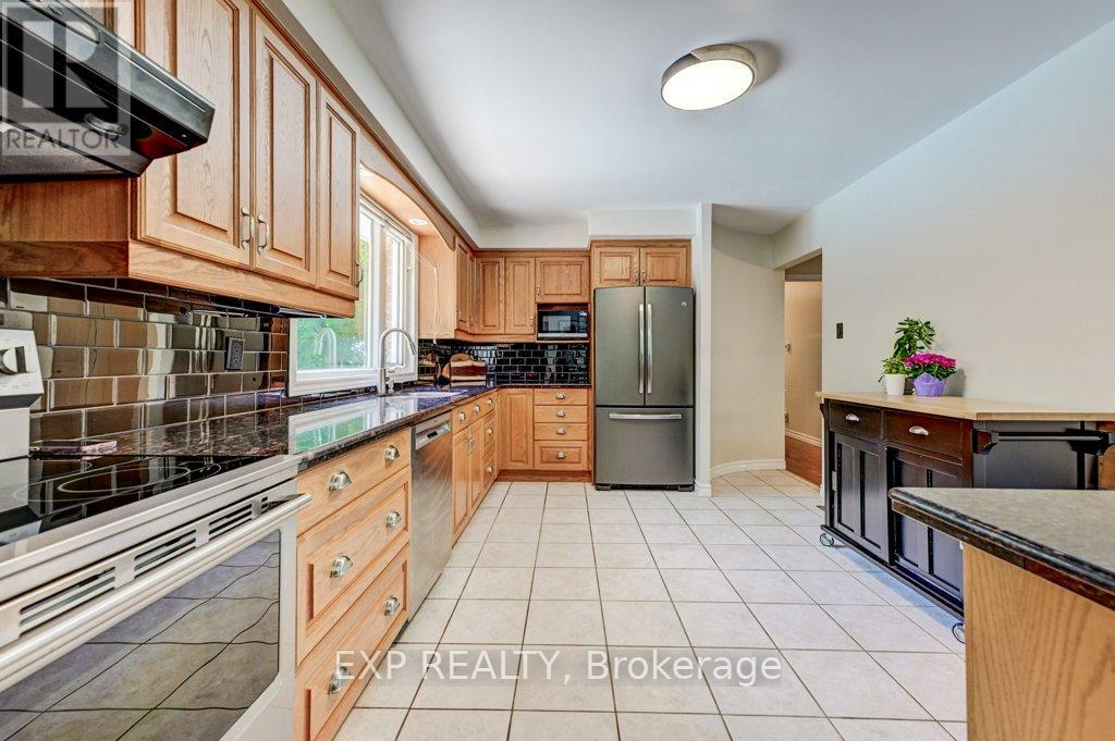 194 Dundas Street E Property Photo 10