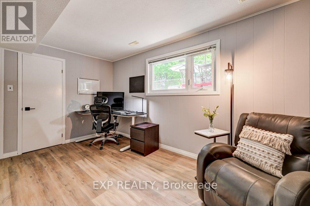 194 Dundas Street E Property Photo 28