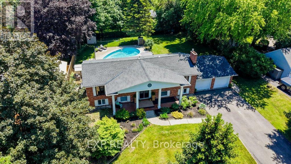 194 Dundas Street E Property Photo 42
