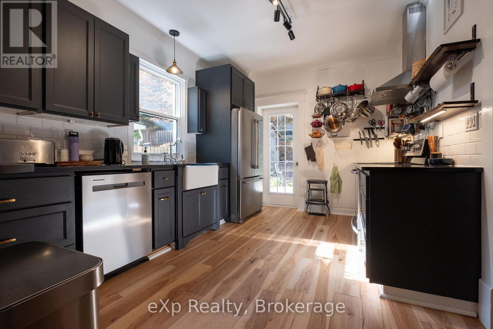 1090 4th Avenue A W Property Photo 14