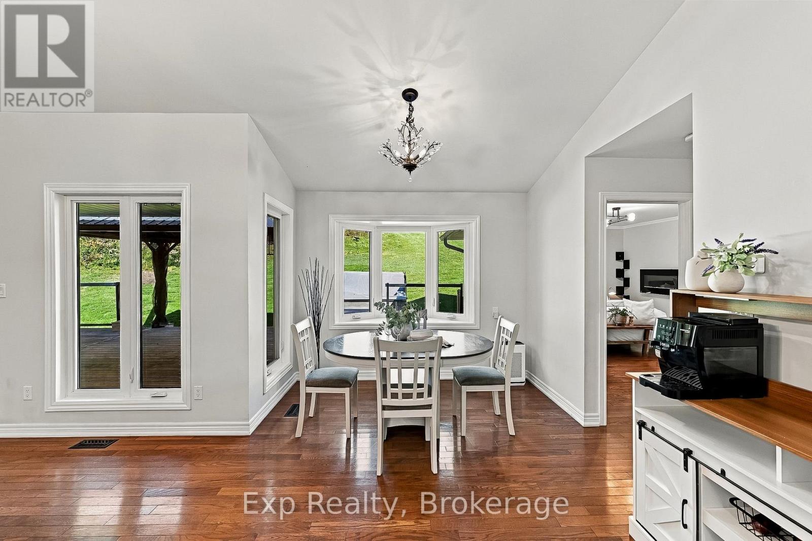 3835 Harwood Road Property Photo 13