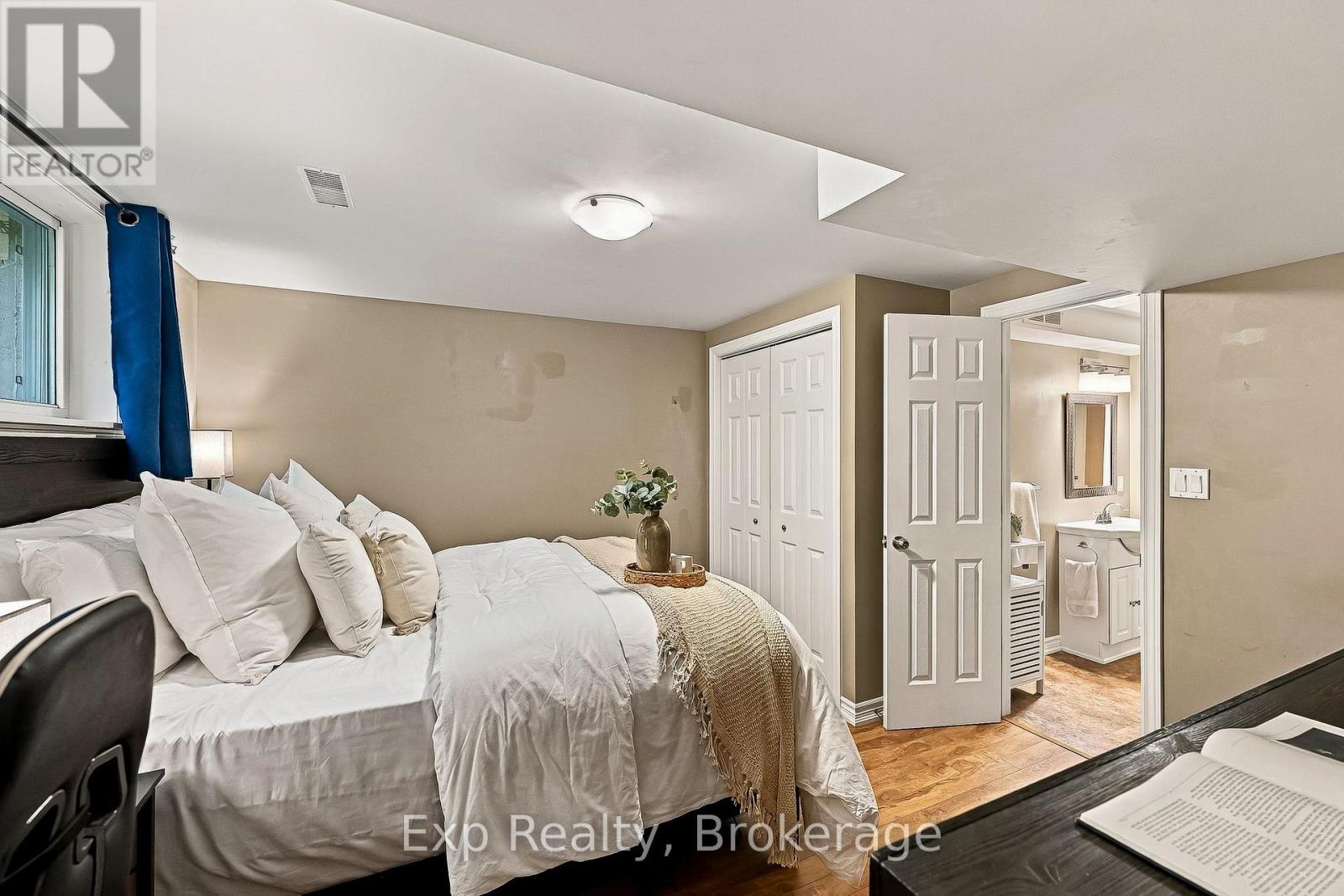 3835 Harwood Road Property Photo 31