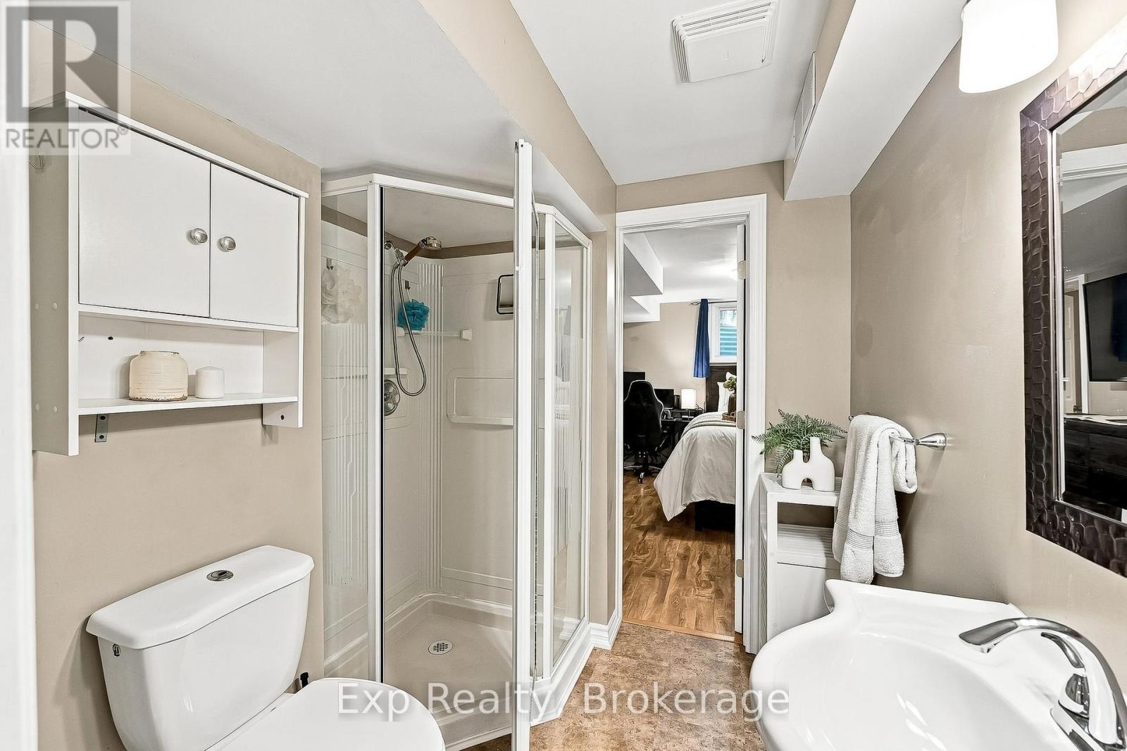 3835 Harwood Road Property Photo 34