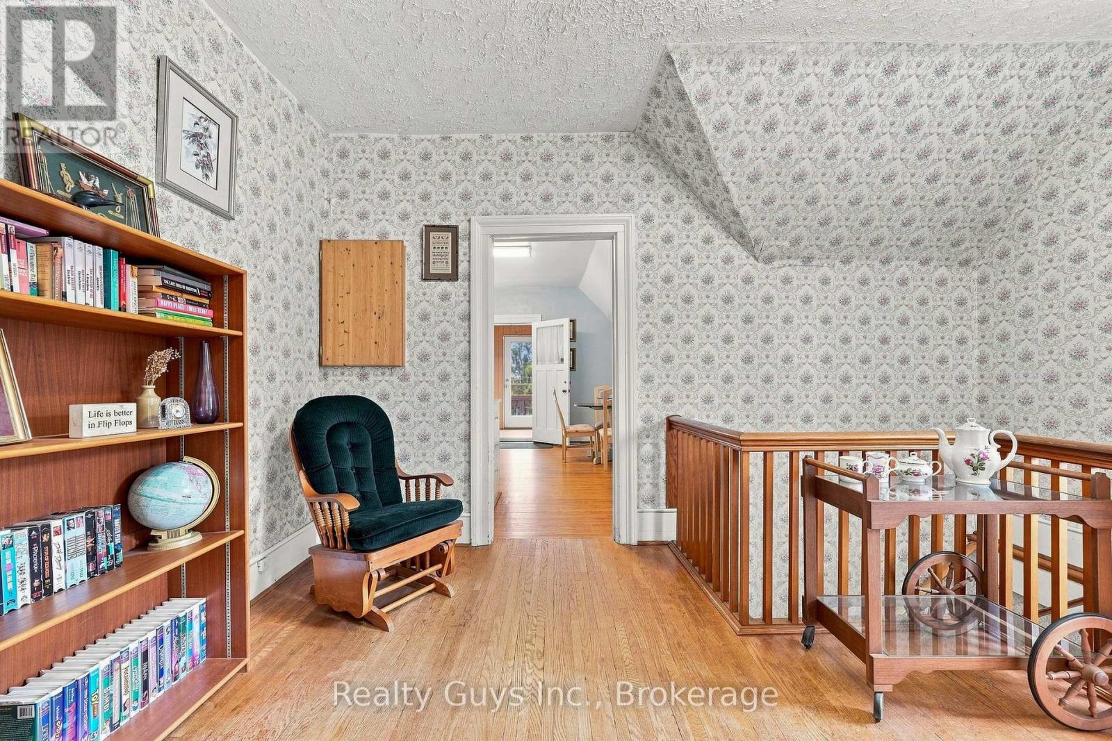 91 Main Street Property Photo 20