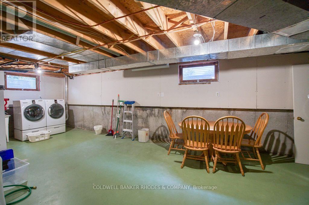 34 Gavin Street Property Photo 43
