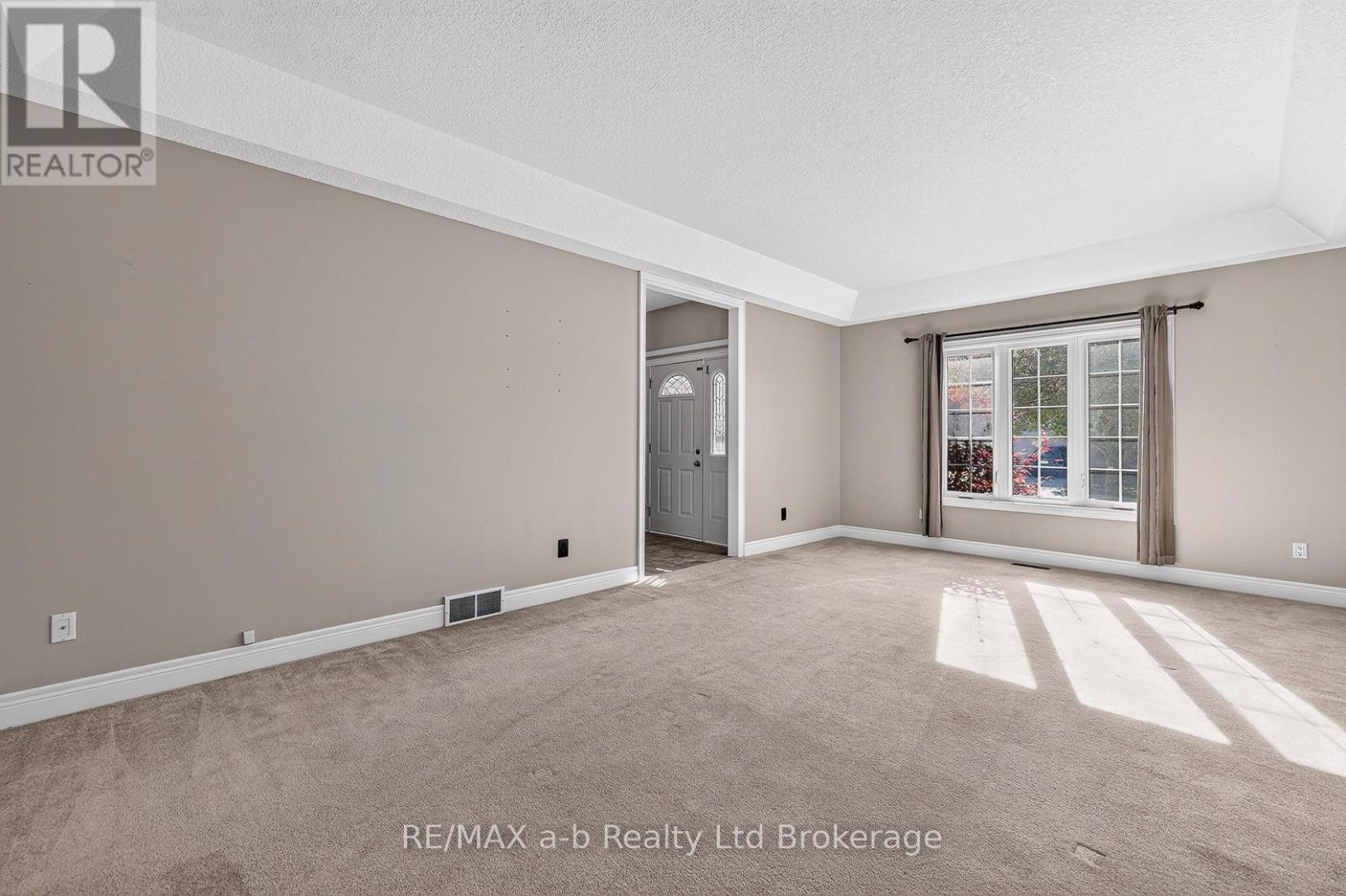 1 Wendy Calder Place Property Photo 5