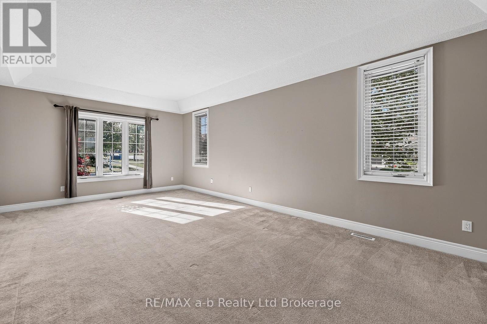 1 Wendy Calder Place Property Photo 6