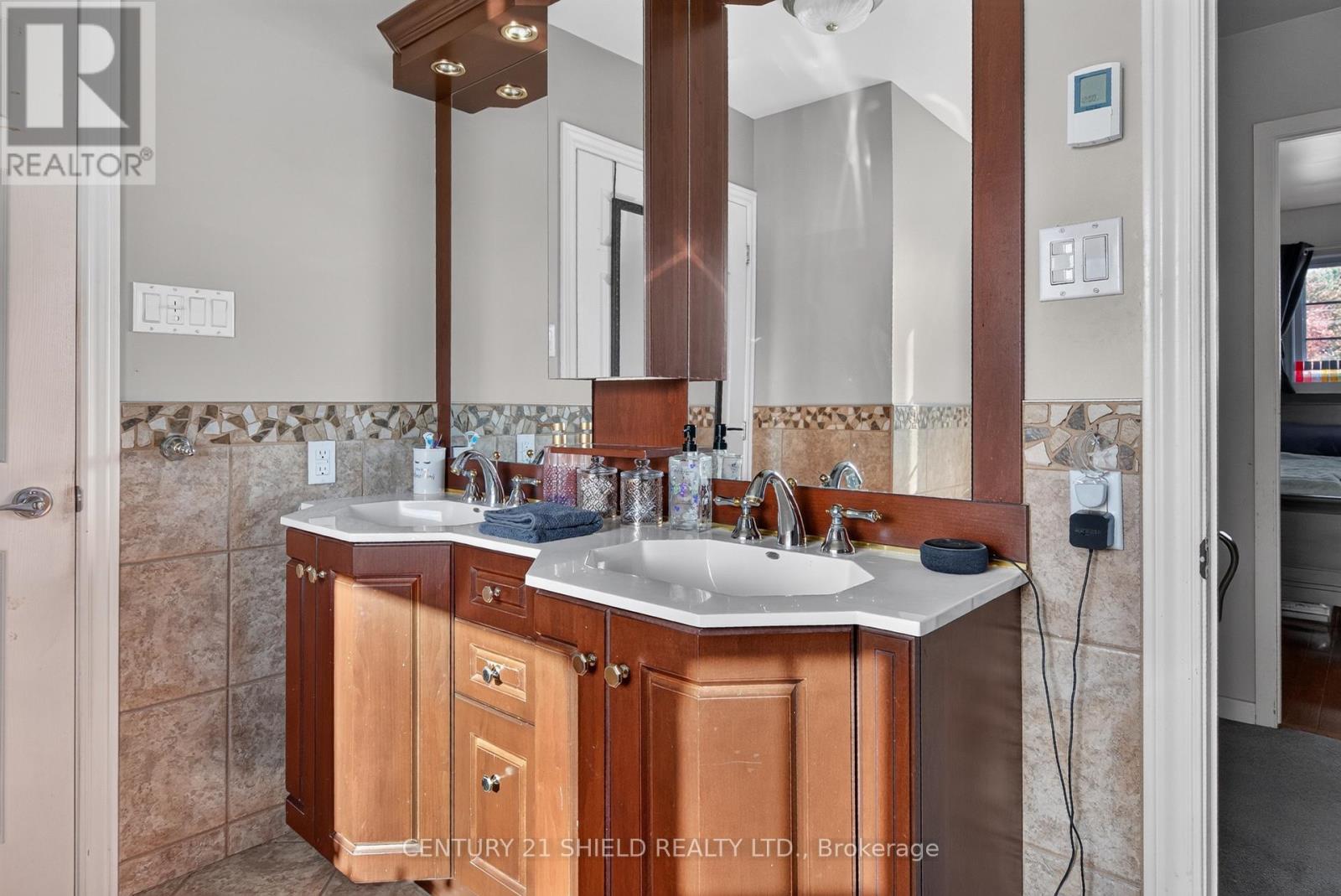 1319 Aubin Avenue Property Photo 24