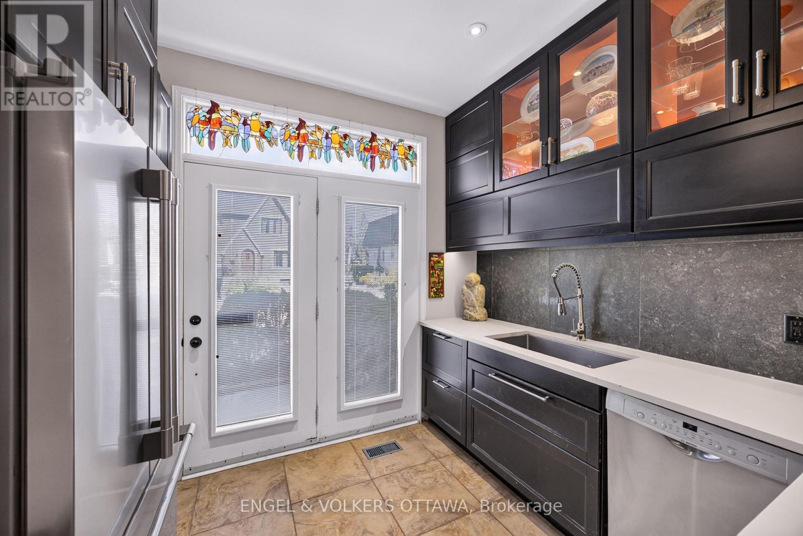 14 Prince Albert Street Property Photo 16