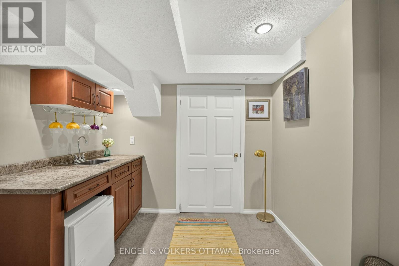 14 Prince Albert Street Property Photo 34