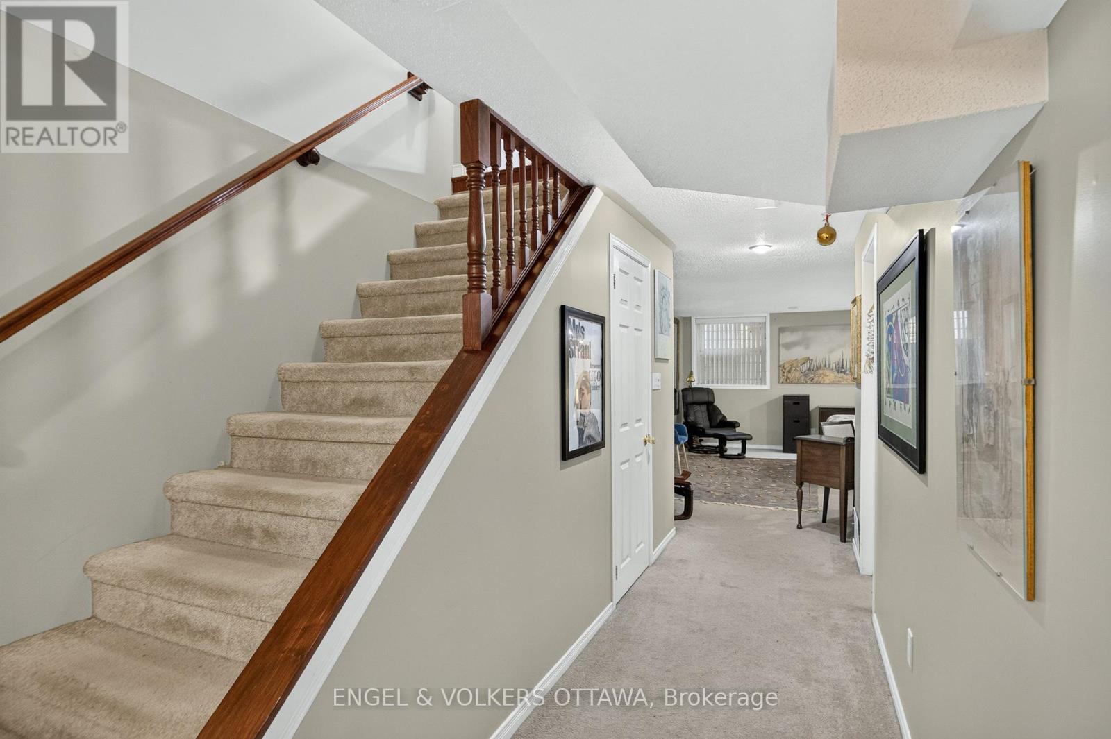 14 Prince Albert Street Property Photo 35