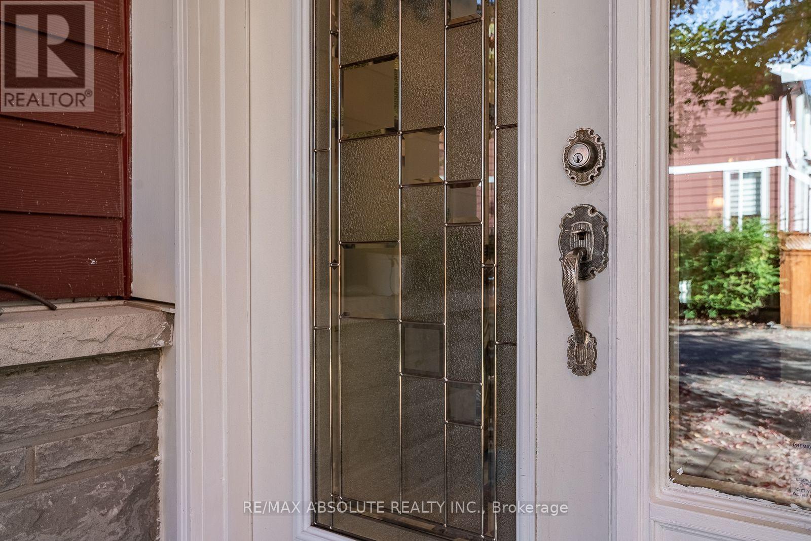 103 Evelyn Powers Private Property Photo 6