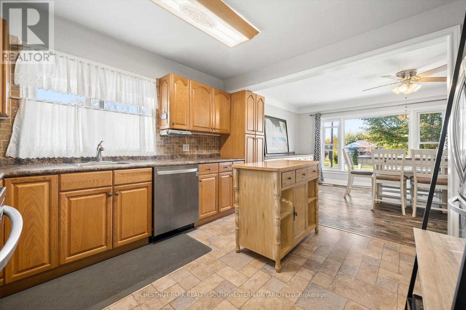 7 Prueter Avenue Property Photo 7