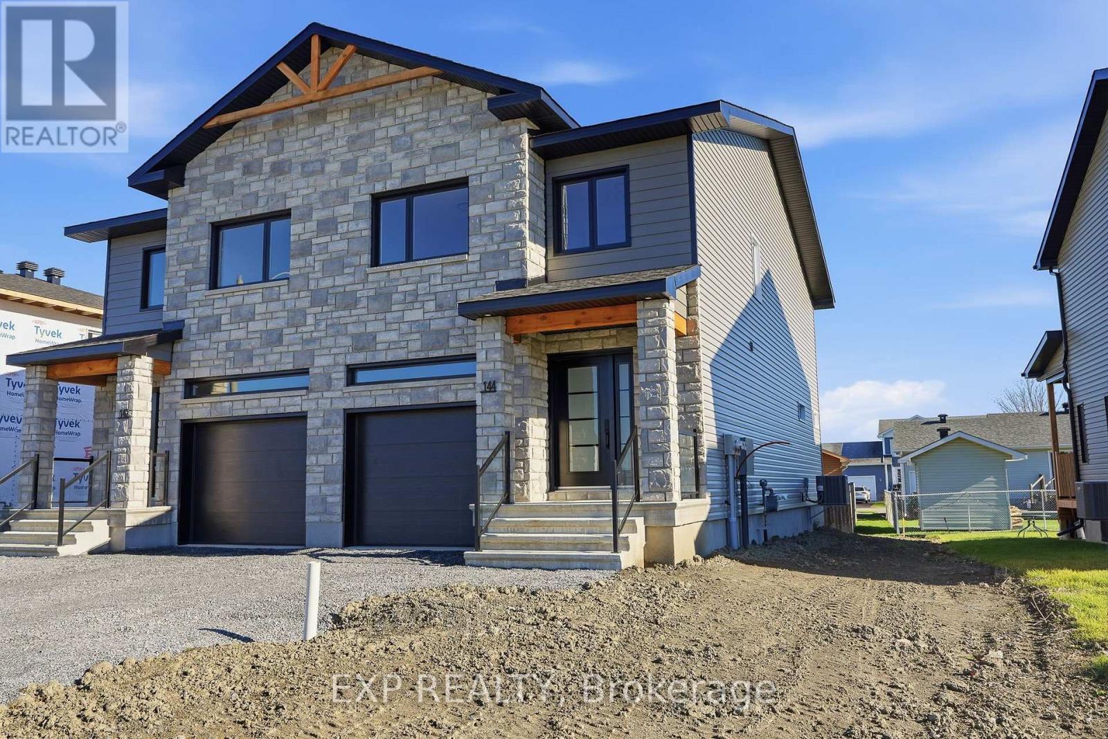 144 Elizabeth Street Property Photo 2