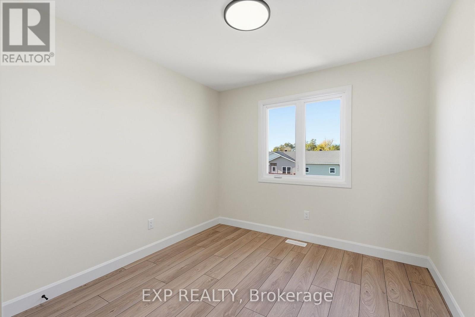 144 Elizabeth Street Property Photo 16