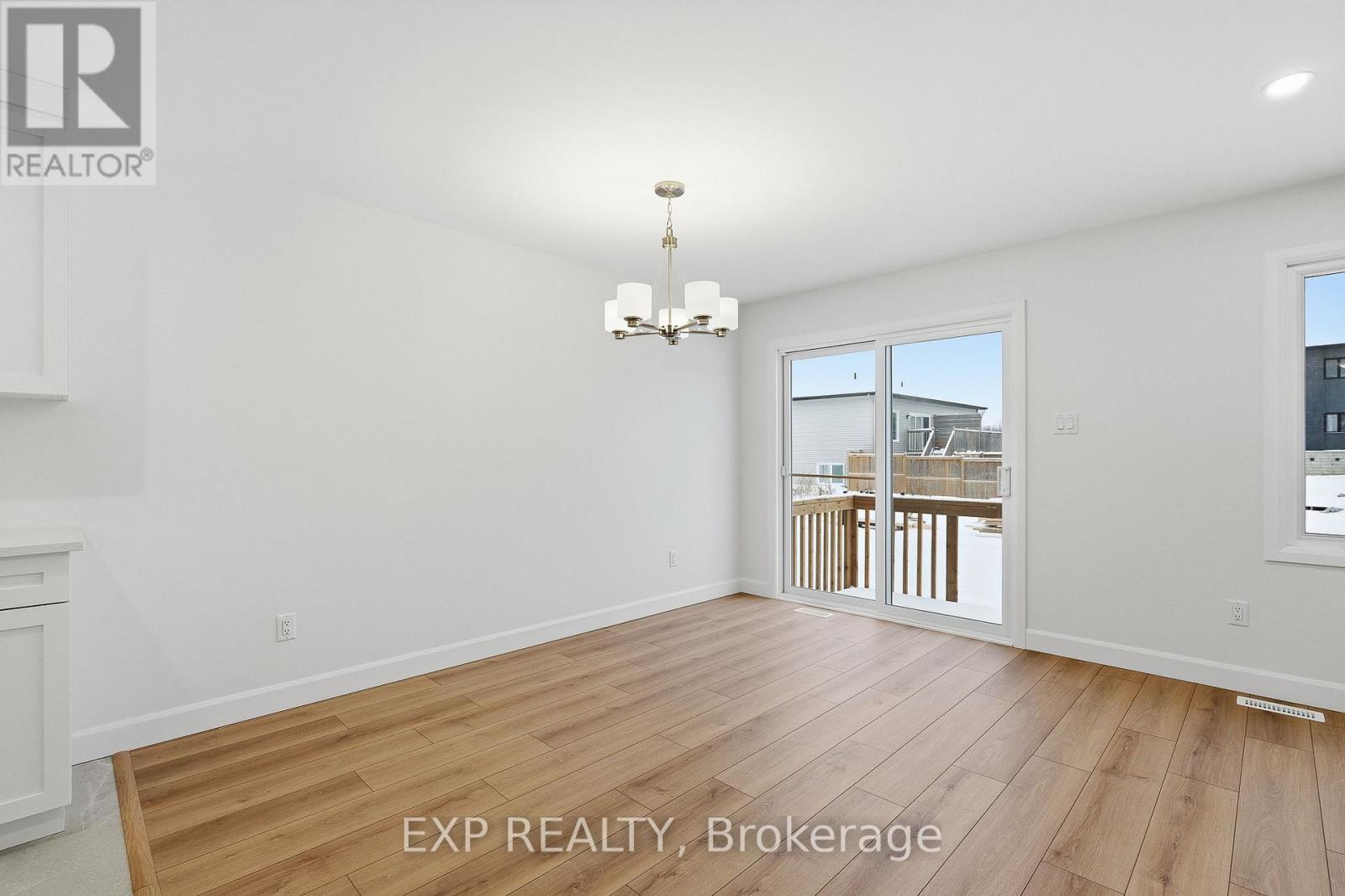 136 Elizabeth Street Property Photo 9