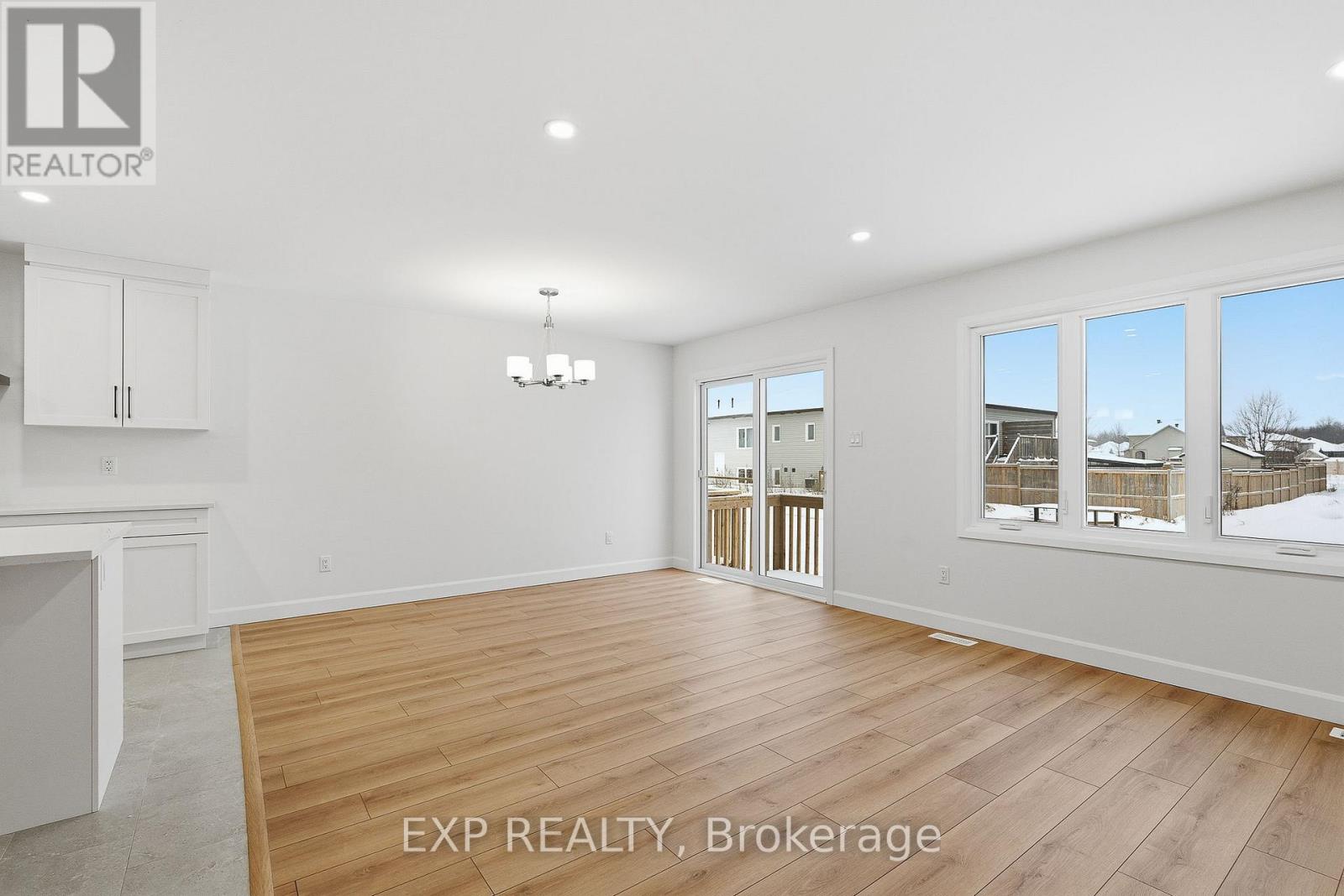 136 Elizabeth Street Property Photo 13