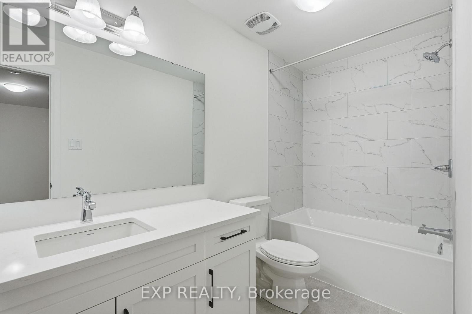 136 Elizabeth Street Property Photo 18
