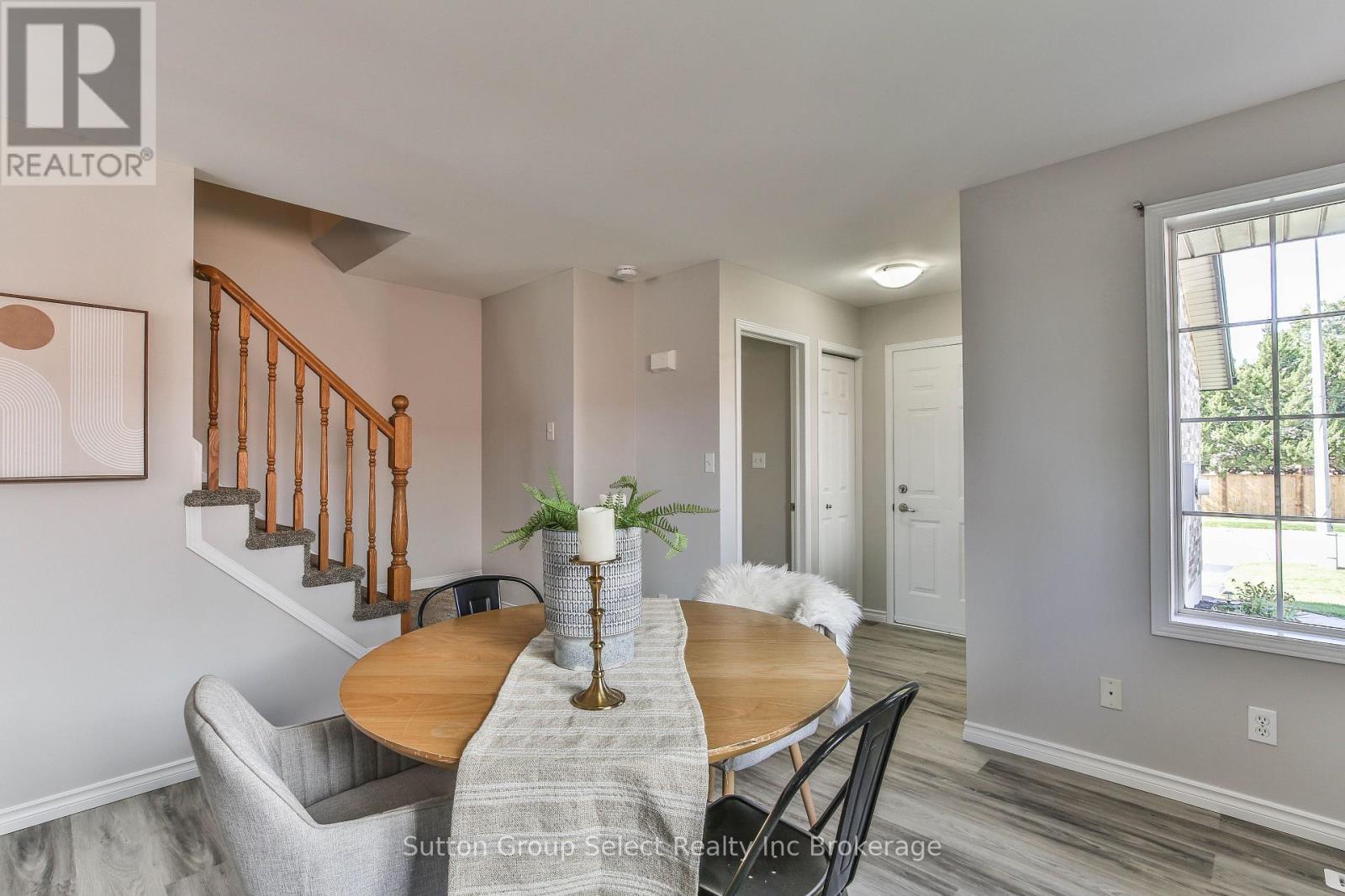 1106 Nellis Street Property Photo 9
