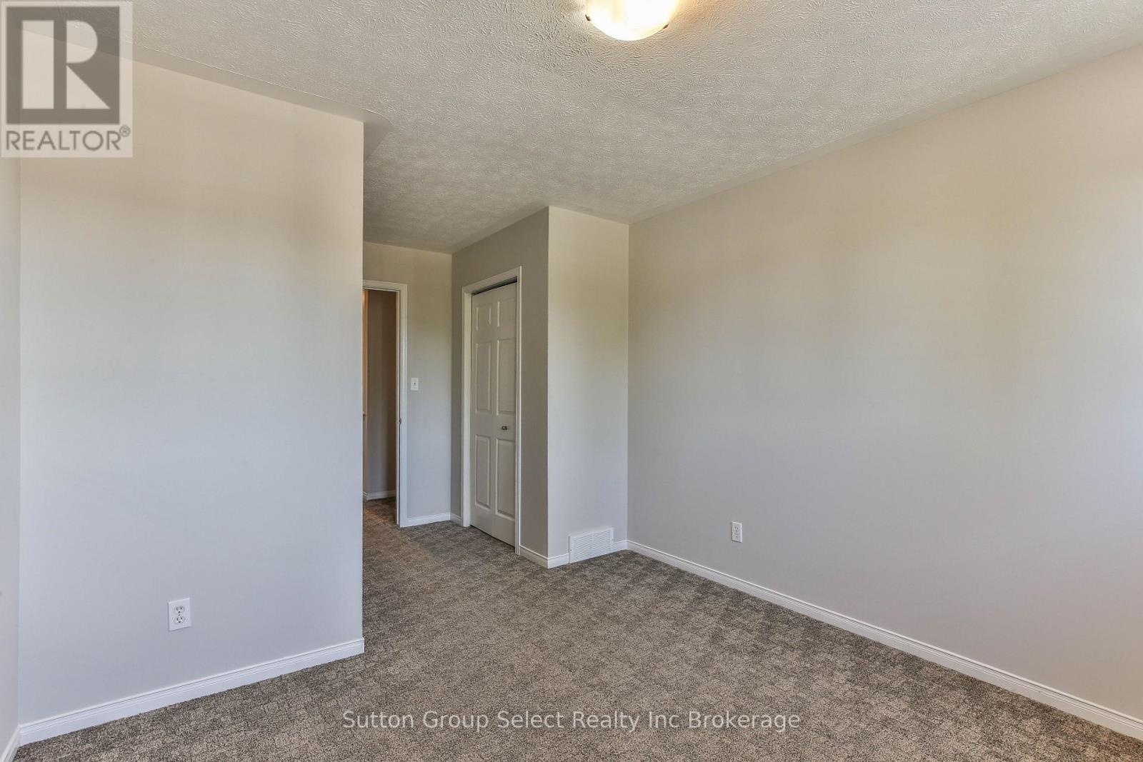 1106 Nellis Street Property Photo 23