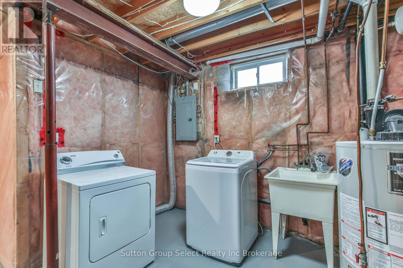 1106 Nellis Street Property Photo 26