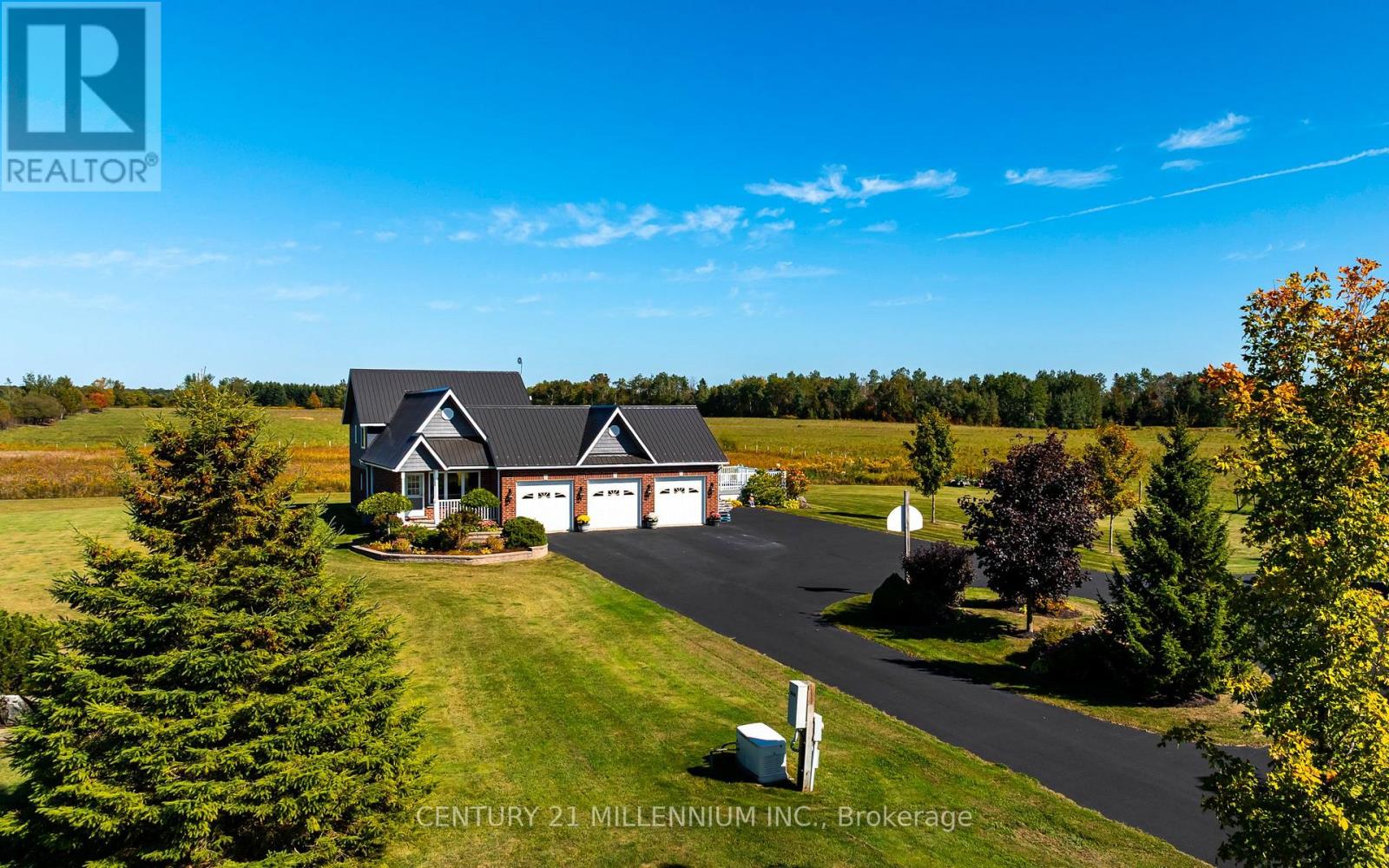 395115 County Road 12 Road Property Photo 4