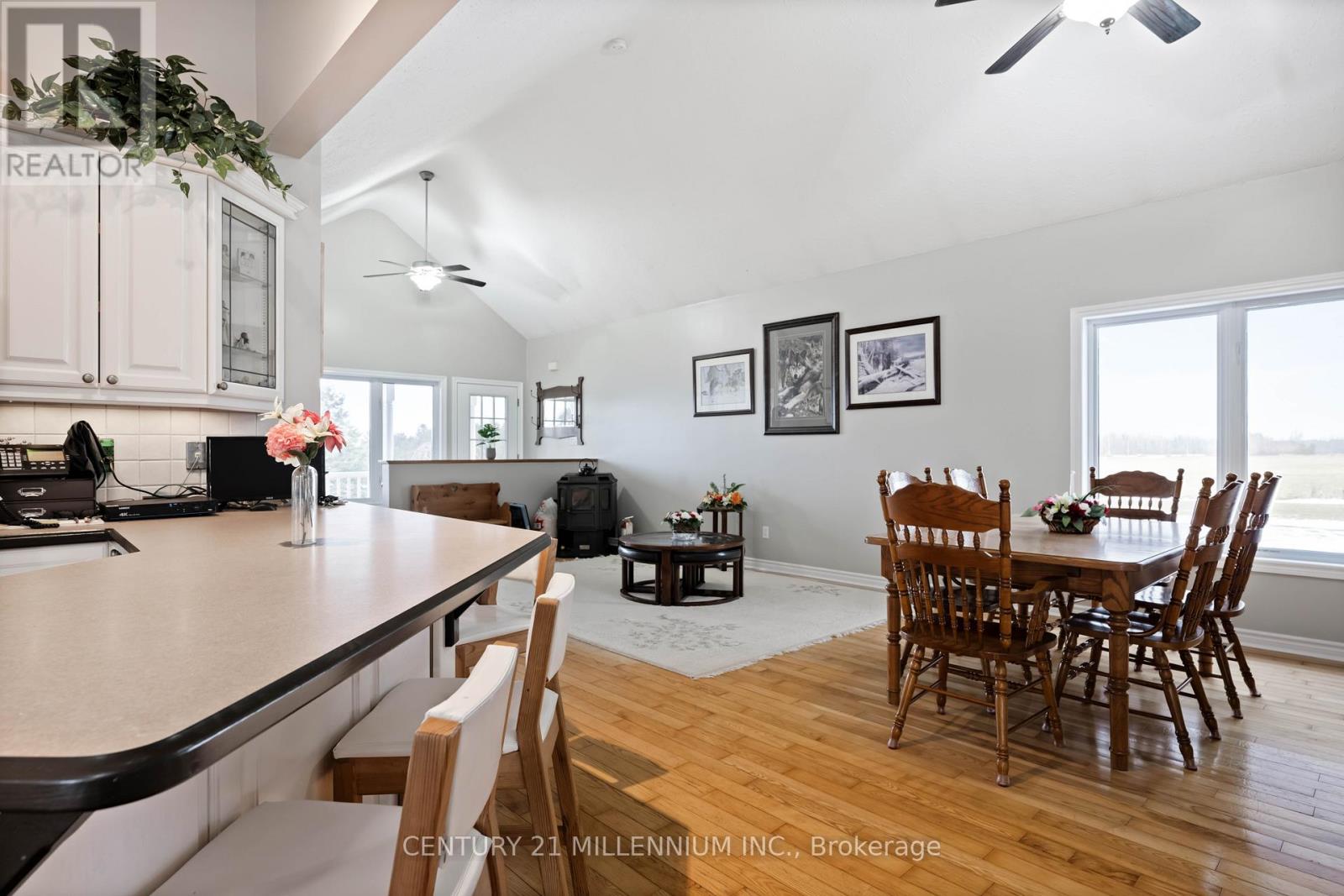 395115 County Road 12 Road Property Photo 11