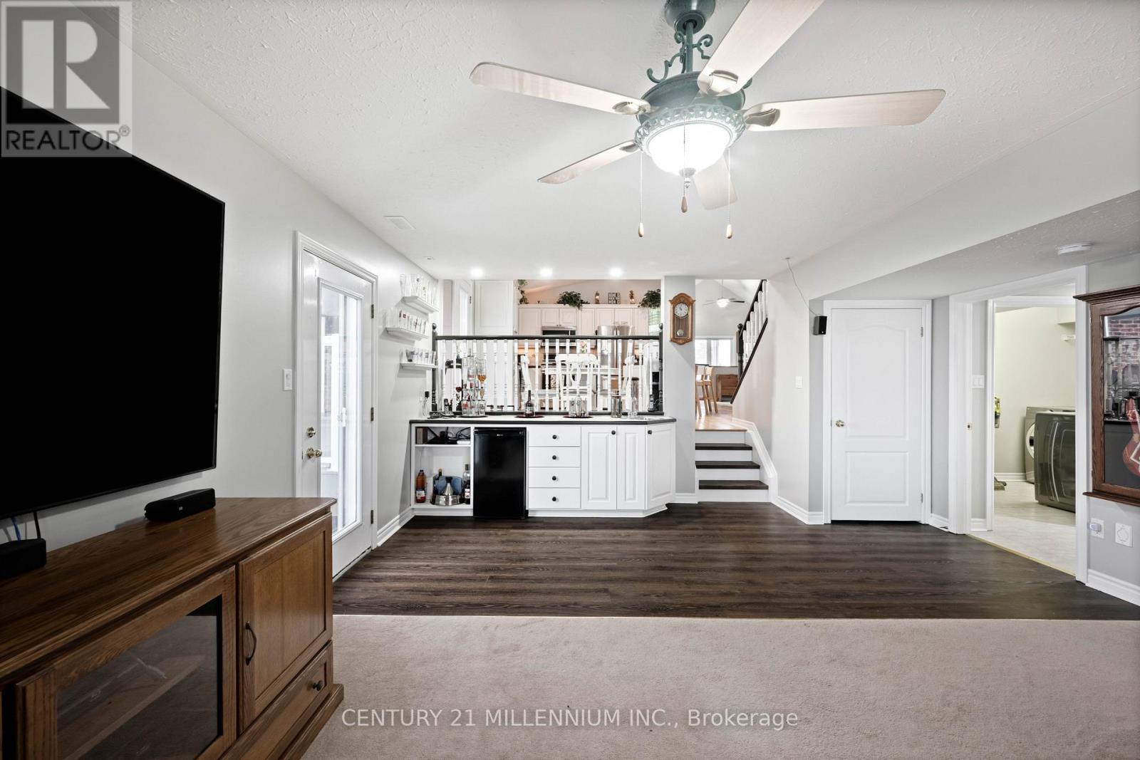 395115 County Road 12 Road Property Photo 21