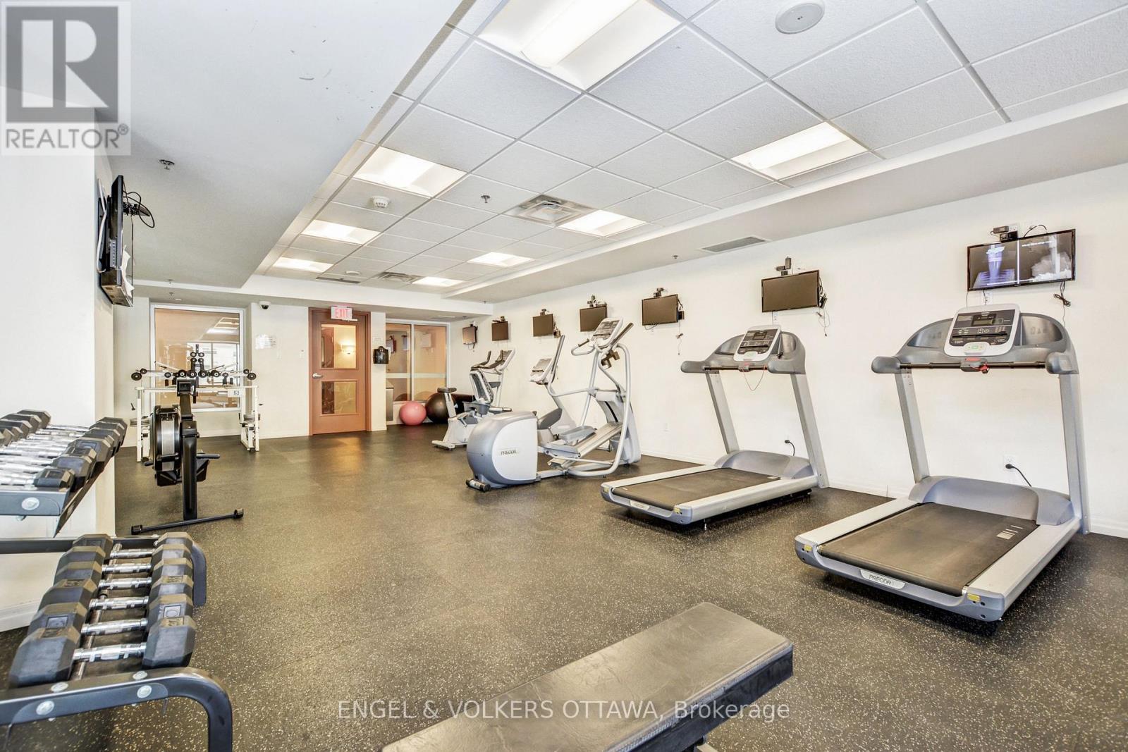 1305 - 242 Rideau Street Property Photo 26
