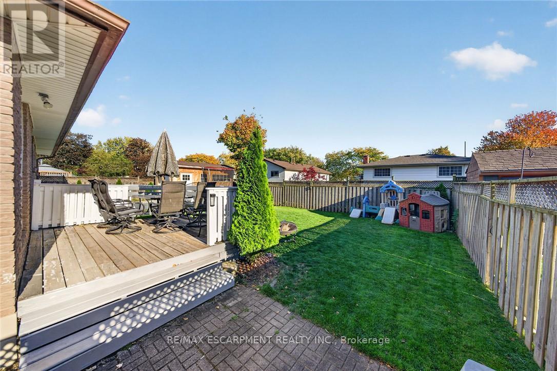 225 Maccrae Drive Property Photo 39