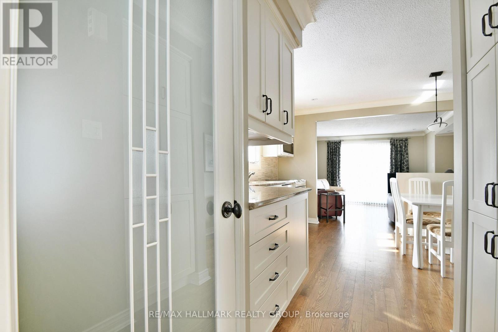 886 Trojan Avenue Property Photo 2