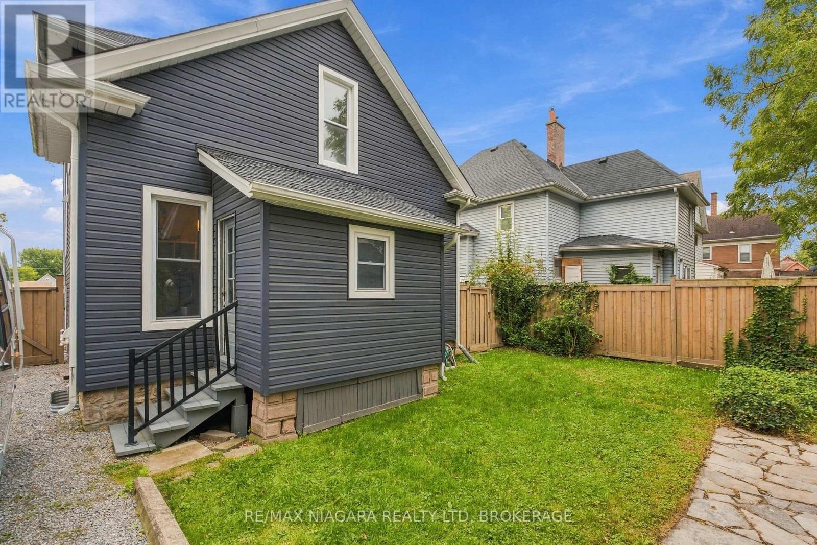 4895 Crysler Avenue Property Photo 24
