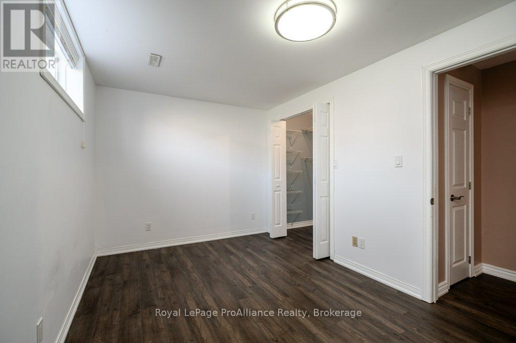 35 Forest Valley Drive Property Photo 31