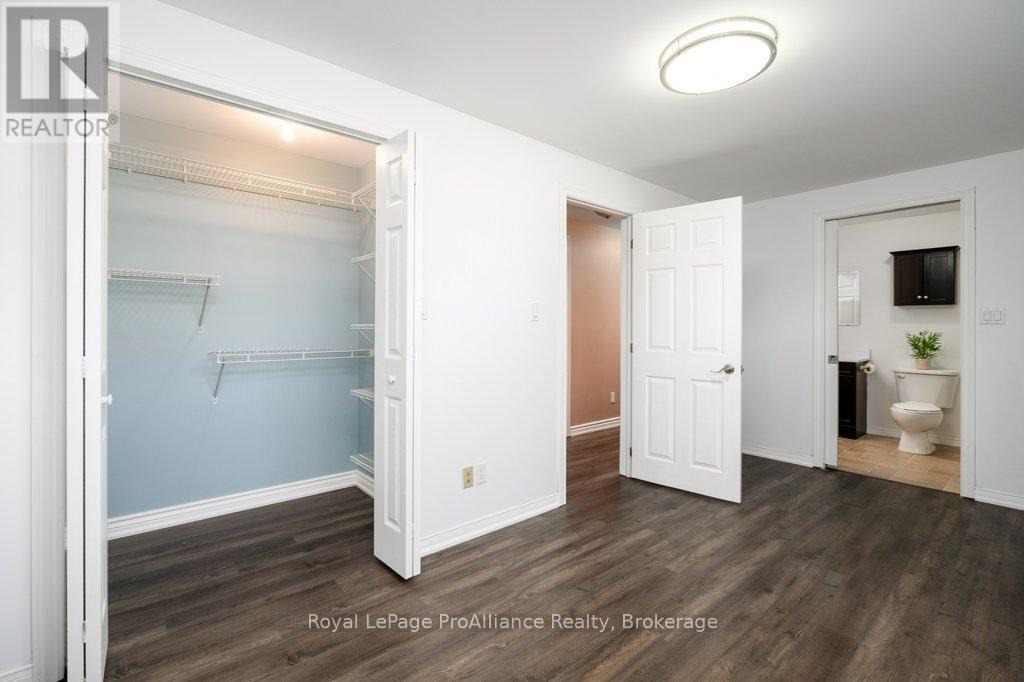 35 Forest Valley Drive Property Photo 32