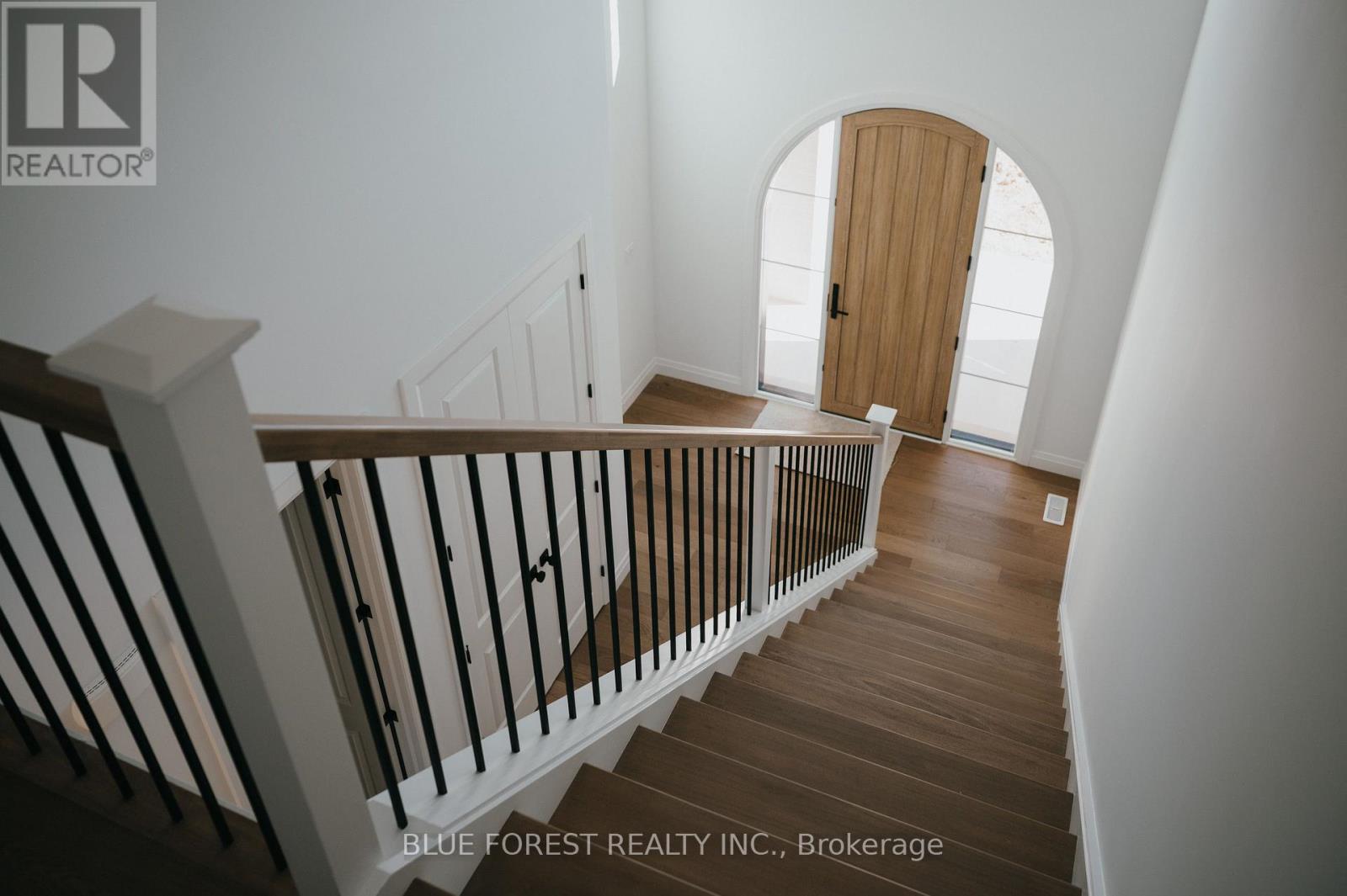 172 Renaissance Drive Property Photo 18