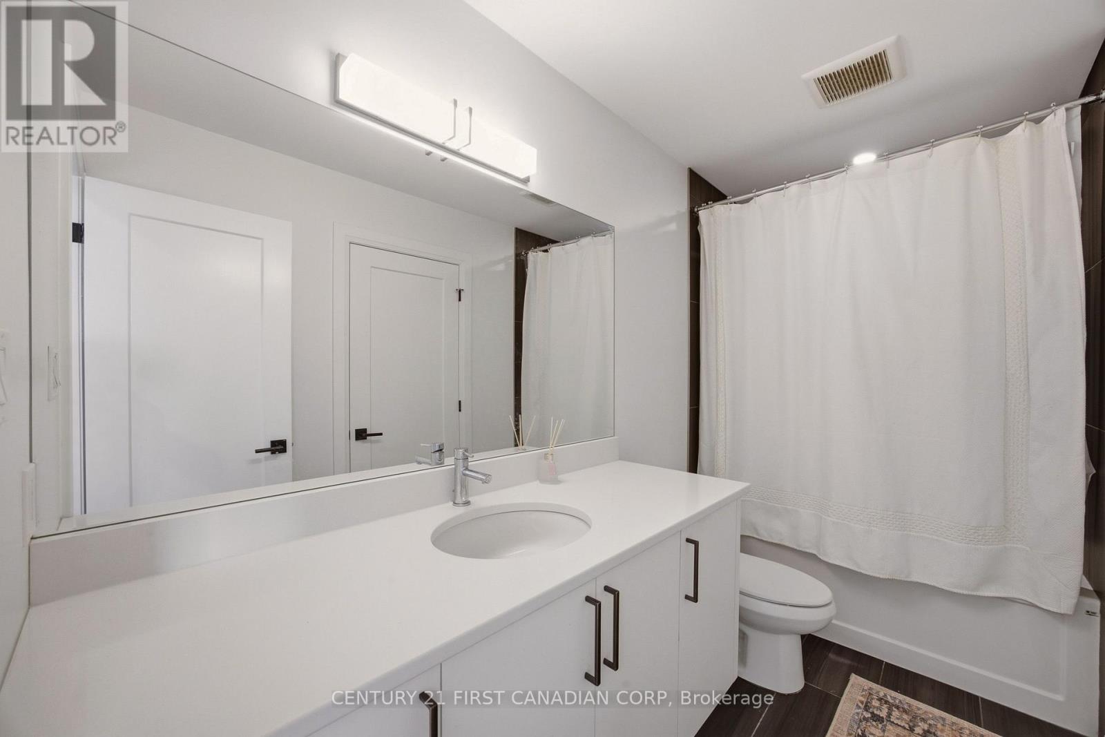 8 - 231 Callaway Road Property Photo 30