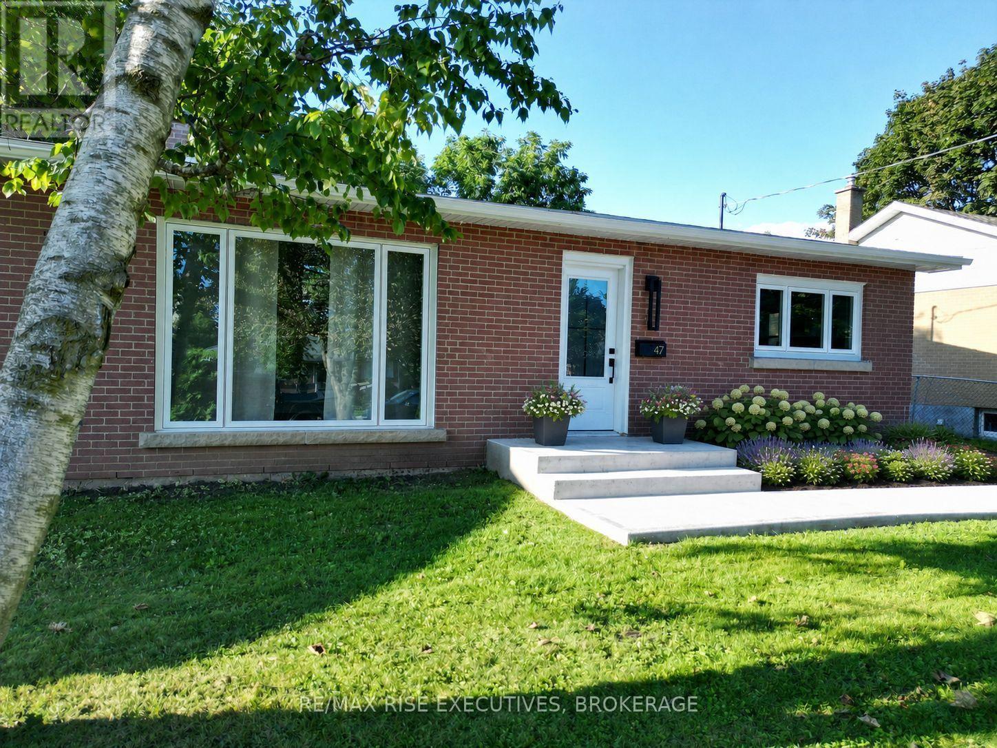 47 Henry Crescent Property Photo 19