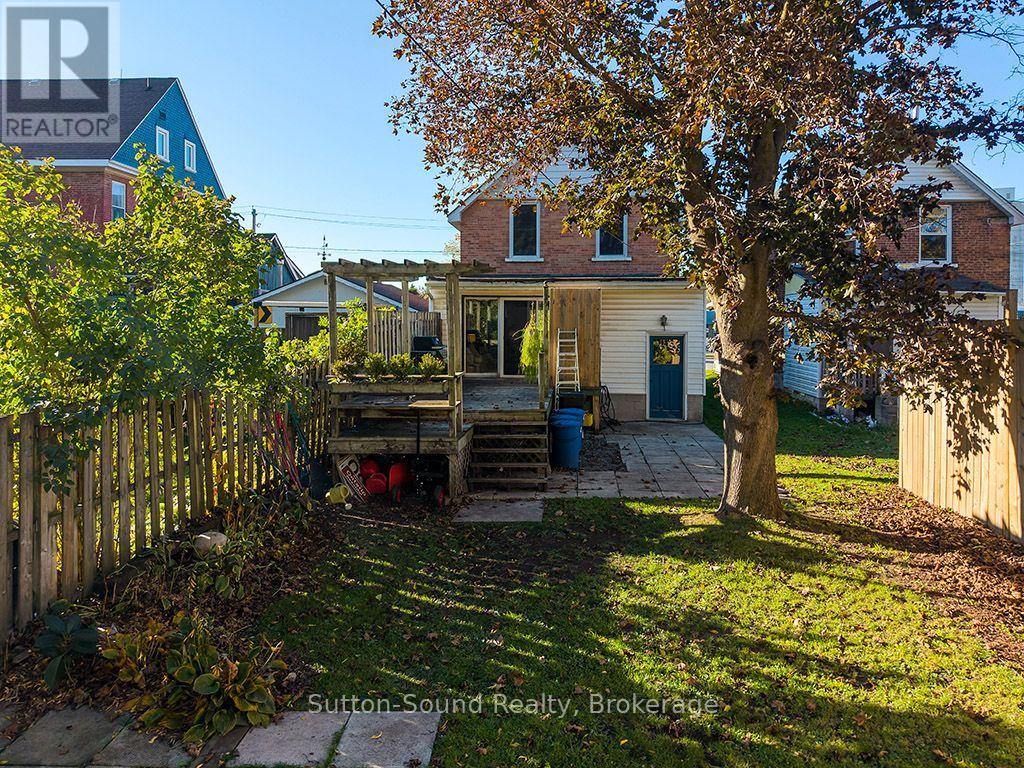 1219 2nd Avenue E Property Photo 25