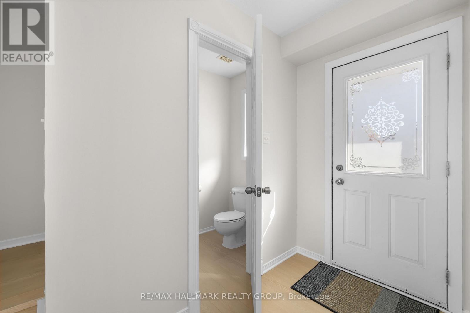 1a Forester Crescent Property Photo 5
