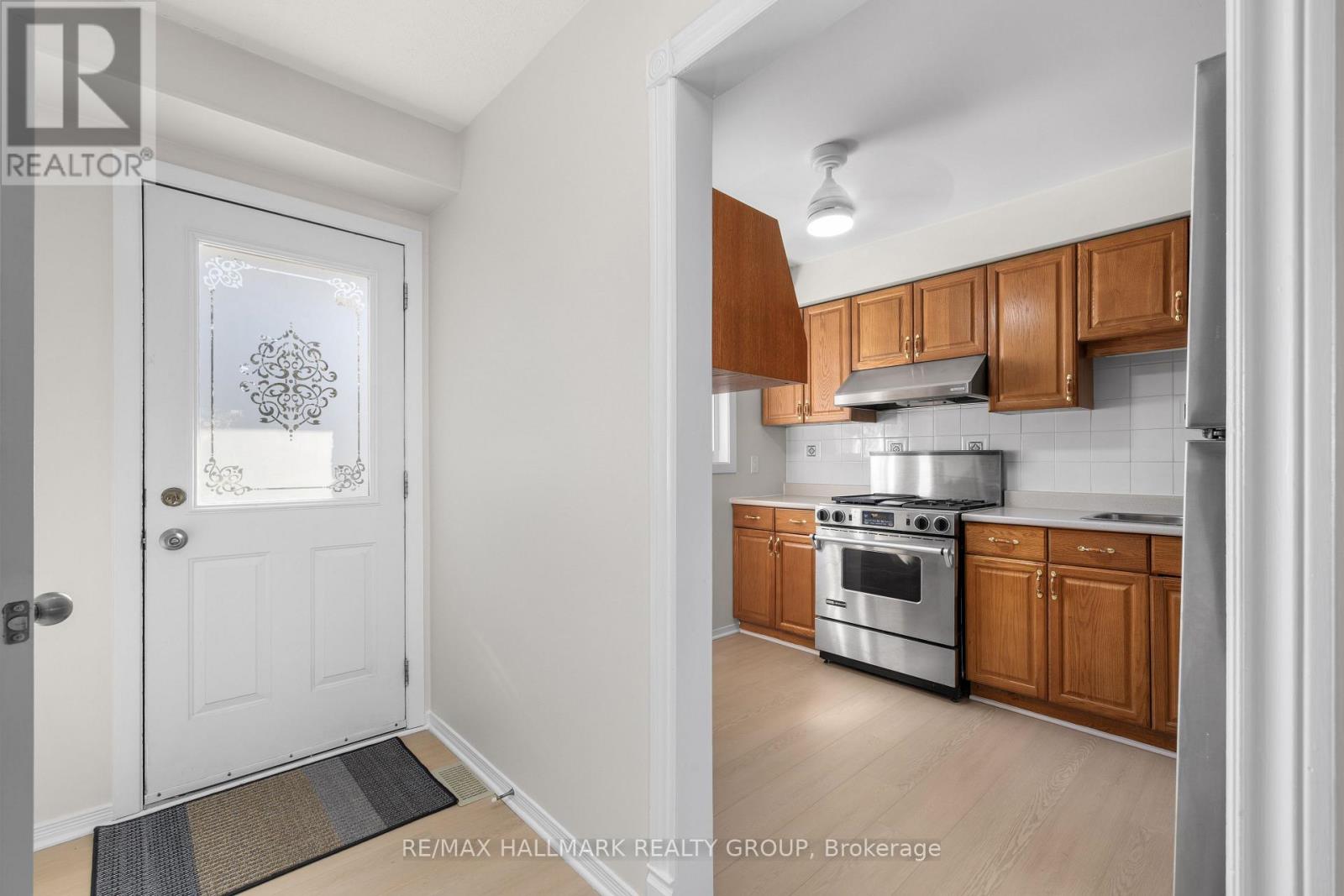 1a Forester Crescent Property Photo 6