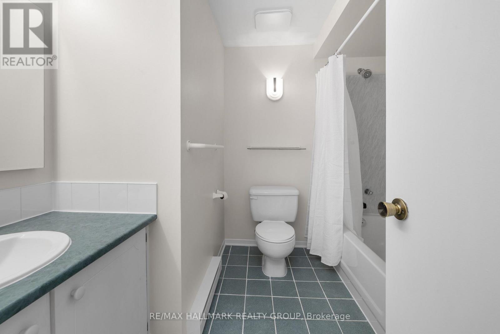 1a Forester Crescent Property Photo 22