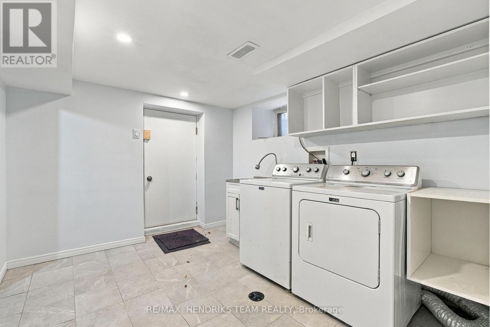 154 Prospect Street N Property Photo 21