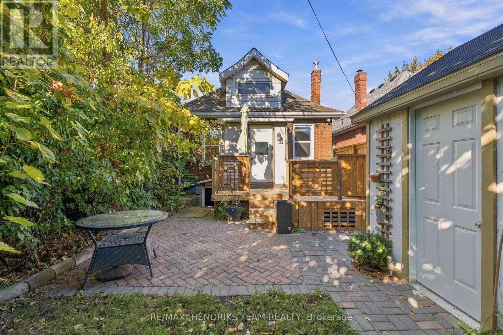 154 Prospect Street N Property Photo 23