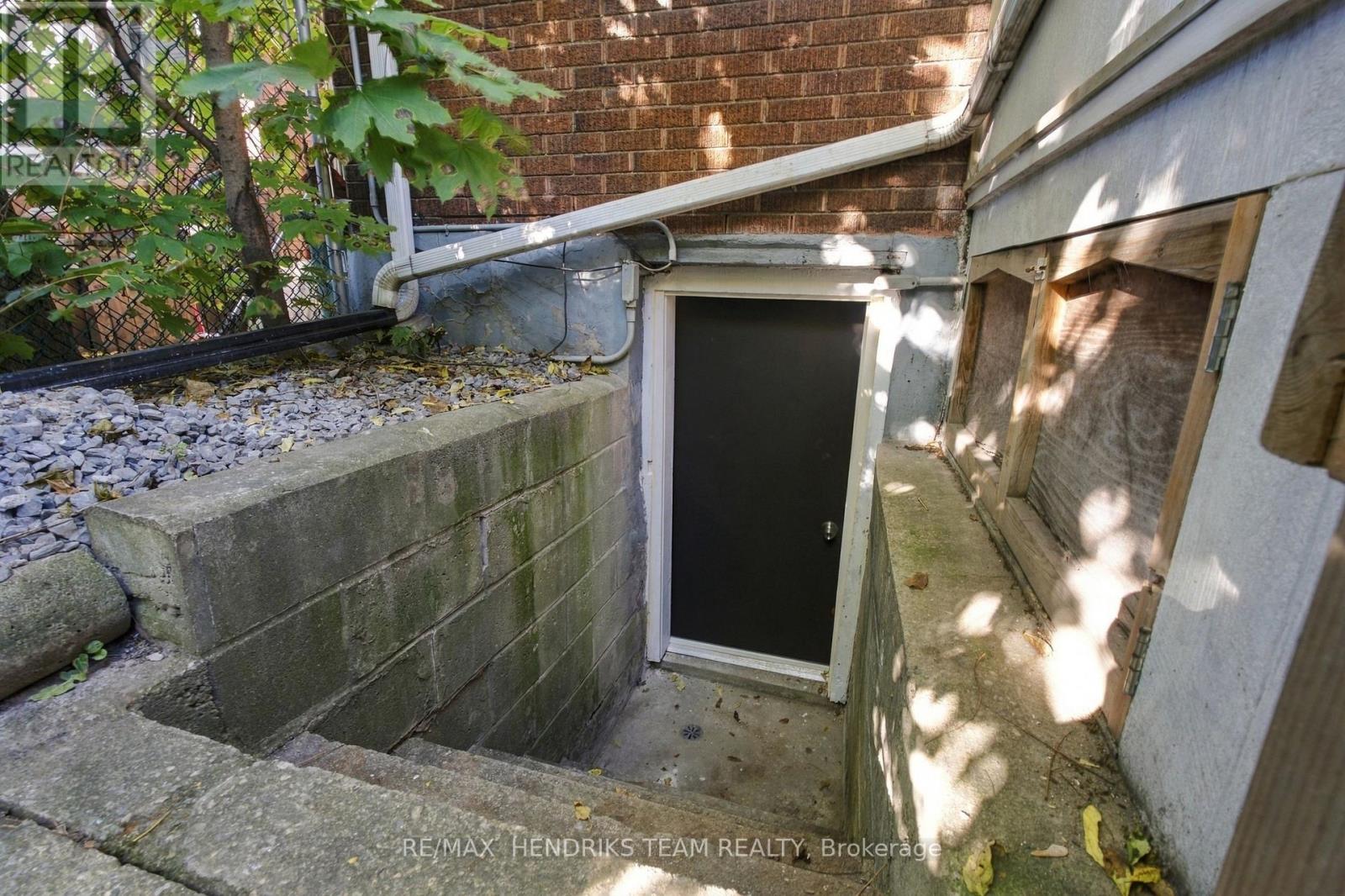 154 Prospect Street N Property Photo 25