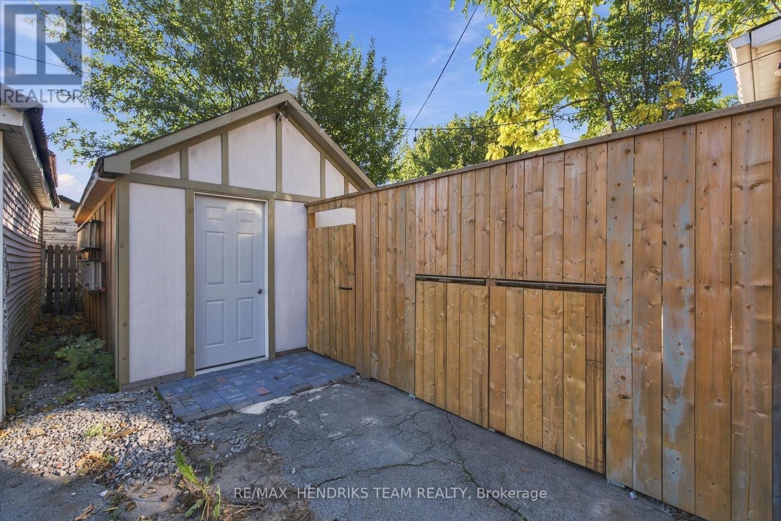 154 Prospect Street N Property Photo 28