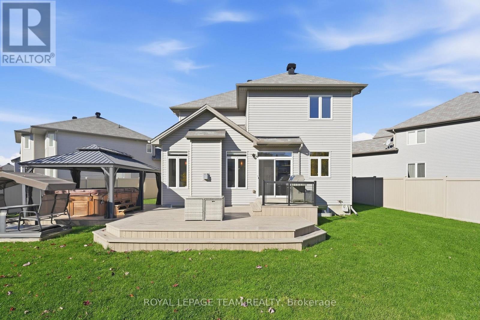 230 Dave Smith Crescent Property Photo 40
