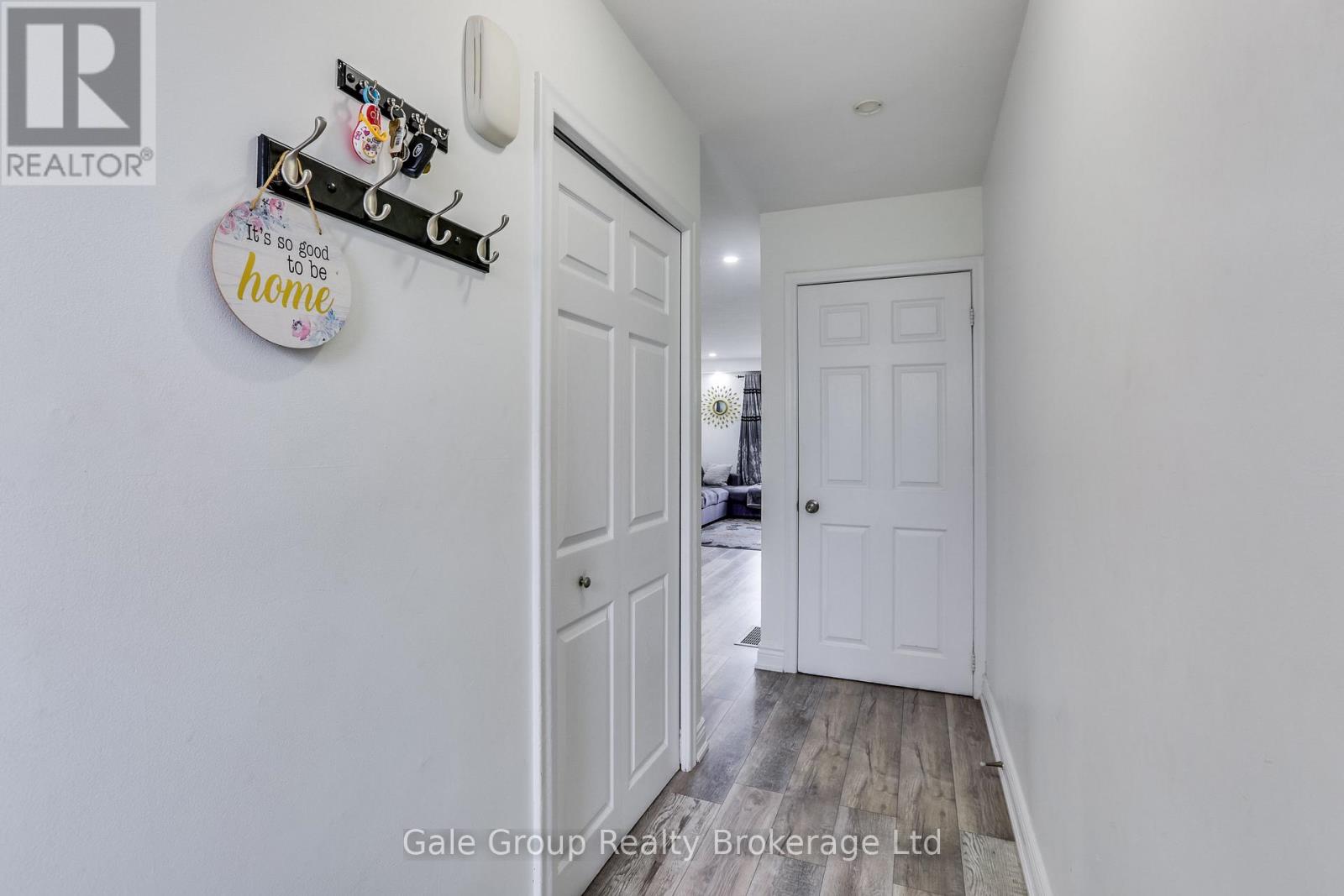 9 - 105 Springbank Avenue Property Photo 4