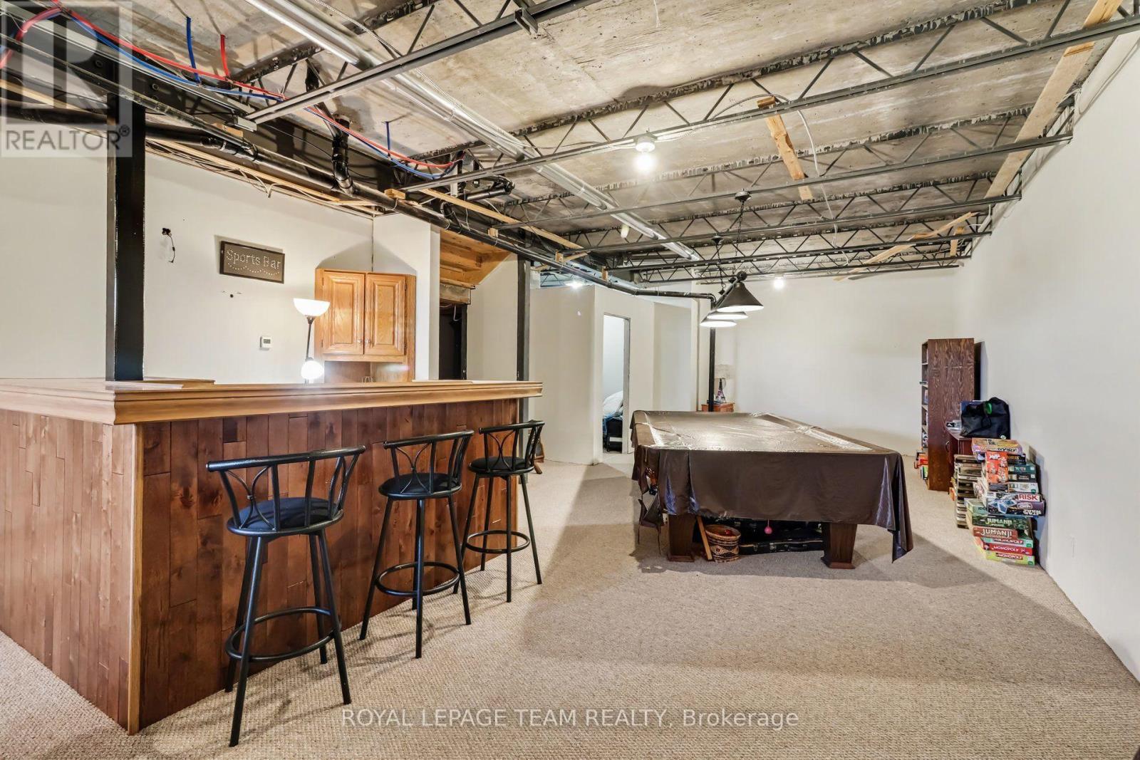 624 St Lawrence Street Property Photo 24